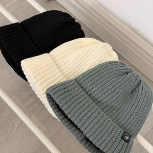 Ribbed Knit Beanie Set - Black, Cream, Gray